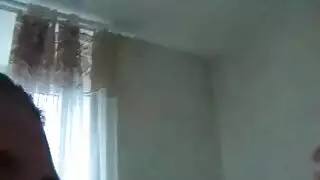 في الفندق من اجل المال