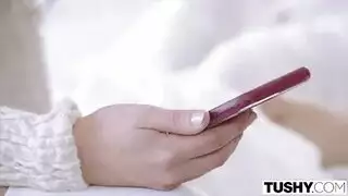 شاب صغير مع اخت صديقو