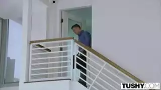 لعبتها القذرة ستجعلك تقذف بقوة