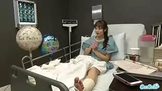 المريضة تطلب ابتيك بعد الفحص من الطييب