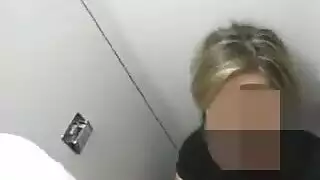 إباحية أثناء النظافة و الغسيل مترجم