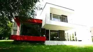 ثلاثي مجنون يمارس الجنس مع أم فرنسية حتى تصرخ طلبًا للمزيد