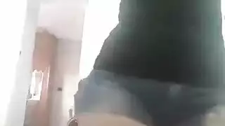 خالد يوسف ومنى فاروق وشيماء الحاج ونيك جامد ورقص حام ومص جام