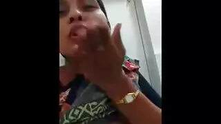 قضاء العطلات مع عمتي كبير