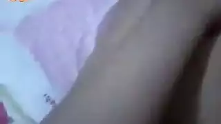 فلاحه تخينه بتضرب سبع ونص نااار