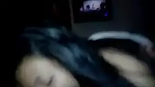 بمفردي مع زوجه ابي بعد أن نظفت المنزل