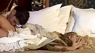 اخ ينيك اختو است وطيز باكبرواطول زب حتا القذف في طيزها