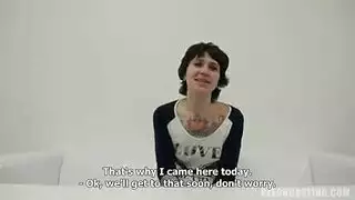 ثلاثية مثليّة تشيكية: جنس فموي مزدوج وجمار صريح