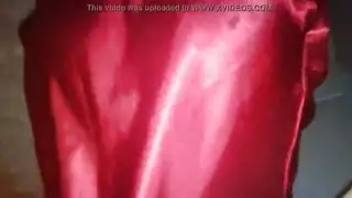 مصريه لبسه لانجري احمر بتتناك في طيزها