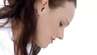 أسرار عائلية قذرة: جنس ثلاثي صريح