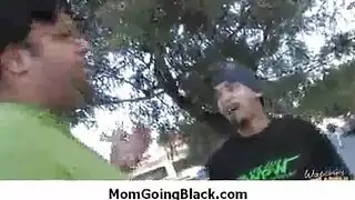 فض غشاء البكر اول مرة