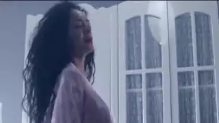 علاقة مكتبية صريحة مع المدير ميلك