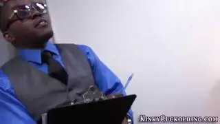 الإذلال الديوث حامل سخيف