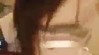 اللسان وشاعر المليون زوجه الهندي اللسان