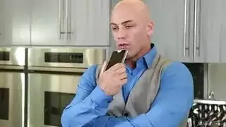 سيدة ساخنةمع صديق ابنتها