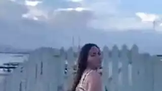 بيكيني الإيطالي سوط