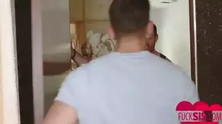 رجال هايجين ينيكوا بعض
