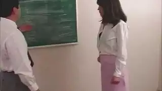 قذر قبو قصة