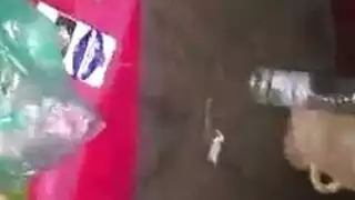تسريب حصري: الزوجة اليمنية تأخذ القضيب في جنس زوجي خام