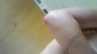 شرموطة تنتاك ع طاولة القمار