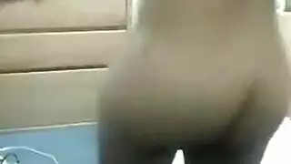 انيك امي و اختي و اقذف في كسهما مترجمة بالعربية
