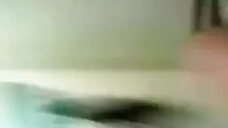 ينيك مرته قدام بنه الصغير