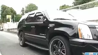 جماع جماعي قاسي مع ممرضة يابانية ممتلئة الصدر ترتدي جوارب