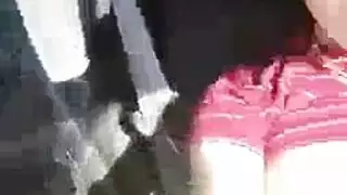 تبين لها الثدي الساخنة في مجال الموضوع