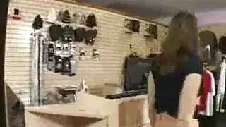 النيك في الطيز وخروج البراز