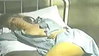 زوجة السجن مفلس مأخوذة من الخلف من قبل مريض محرز
