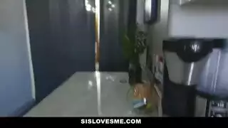 بنتين حلوين مع شاب بيمصوله وينيكو زبر