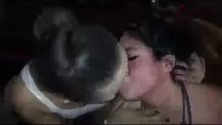 اثنين من أحمر الشعر مص الرجل