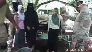 الأبرياء استمناء شقراء والحصول عارية