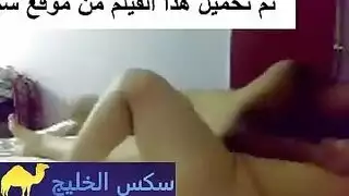 متناكة جسمها ابيض لبن تتناك برومانسية وحنية