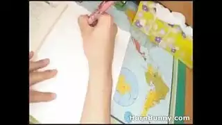 الابن خطوة السمين مع الديك الضخم.