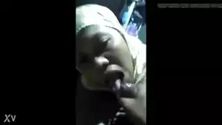 كاميرات البث المباشر على @sexyhijaper69 نائب الرئيس في مصب الحجاب