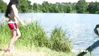 جبهة مورو يائسة لركوب قضيب قاسية