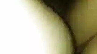 ماما مع الثدي الطبيعي مص على ديك صلب كبير
