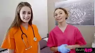 هل تريد أن تراني دون سراويل داخلية؟