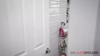 ممارسة الجنس مع أخته خطوة لذيذ