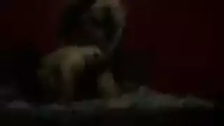 ينحني سد الحبر ويتم حفره على الشرفة