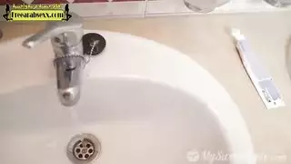 الاخ يختلق المشاكل لينيك اخته غير الشقيقة