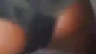 مثير سمراء متعة في الفناء الخلفي