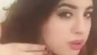 مزه خليجيه تعرض نفسها