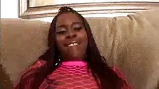 ابن يجبر امه على الجنس