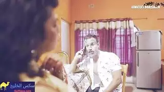 نكاح هندي عنيف بين رجل كبير و شرموطة رقاصة