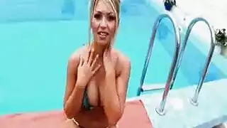 غال رائعة تظهر الجسم غرامة جدا