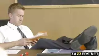 لورن فيليبس البطيخ الكبير يتبول من قبل رئيسها