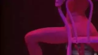 قدفدخل الكس