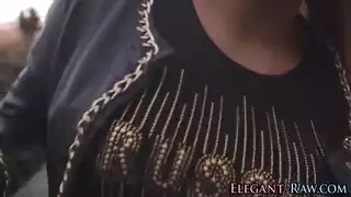 بي بي سي تعطيني اللسان ثم أنفخه لجعله ثريًا